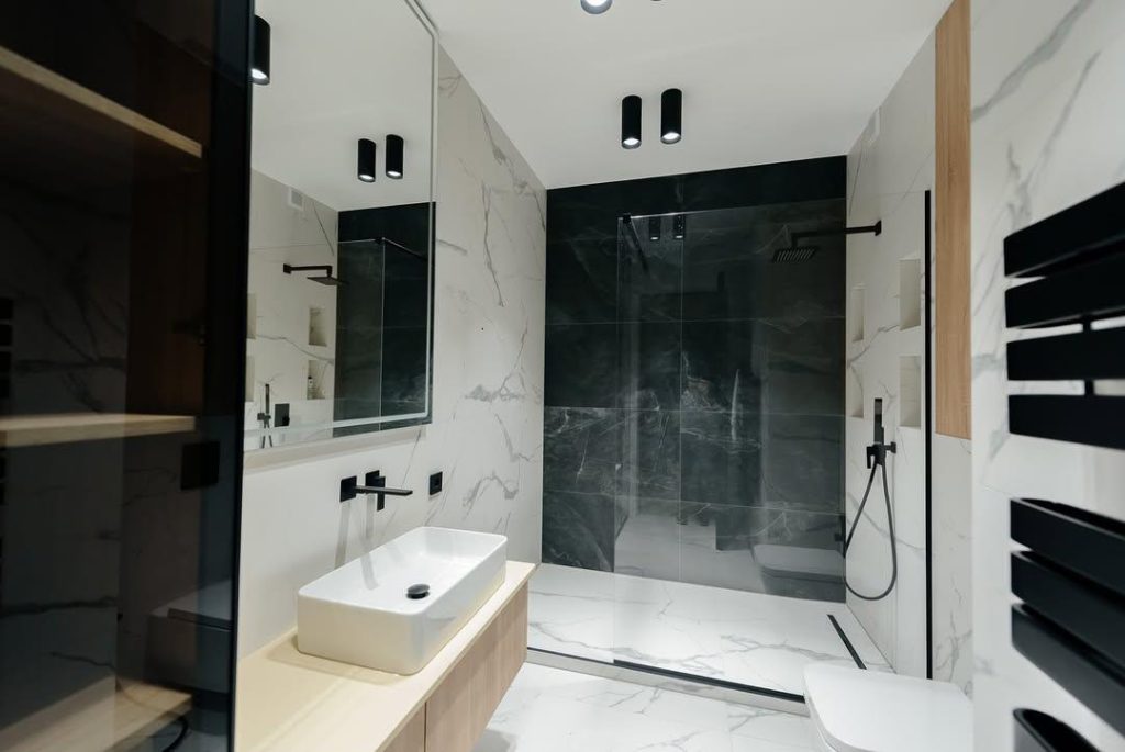 interiors and apartment renovation (43)